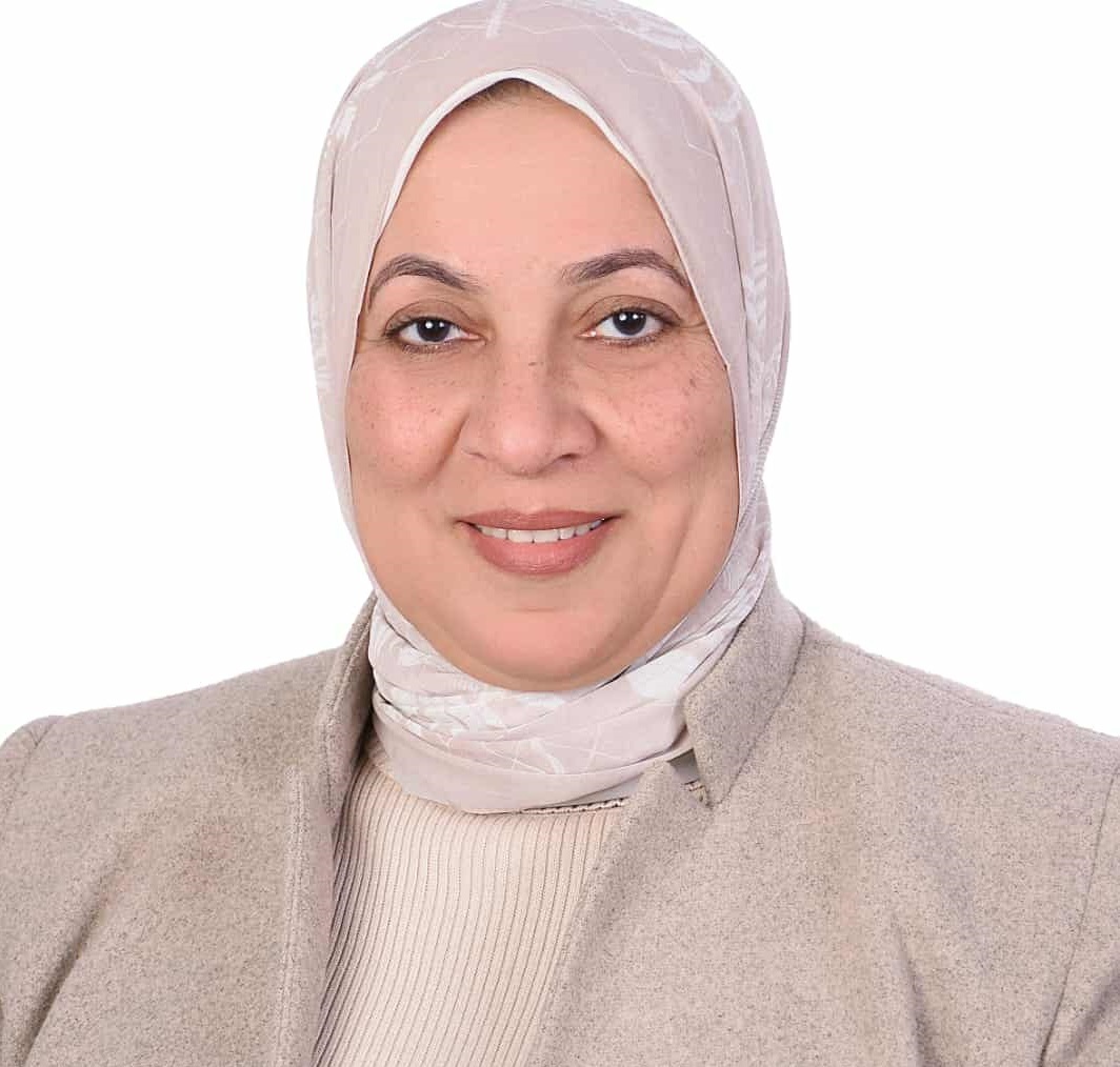 الدكتورة أمل يوسف